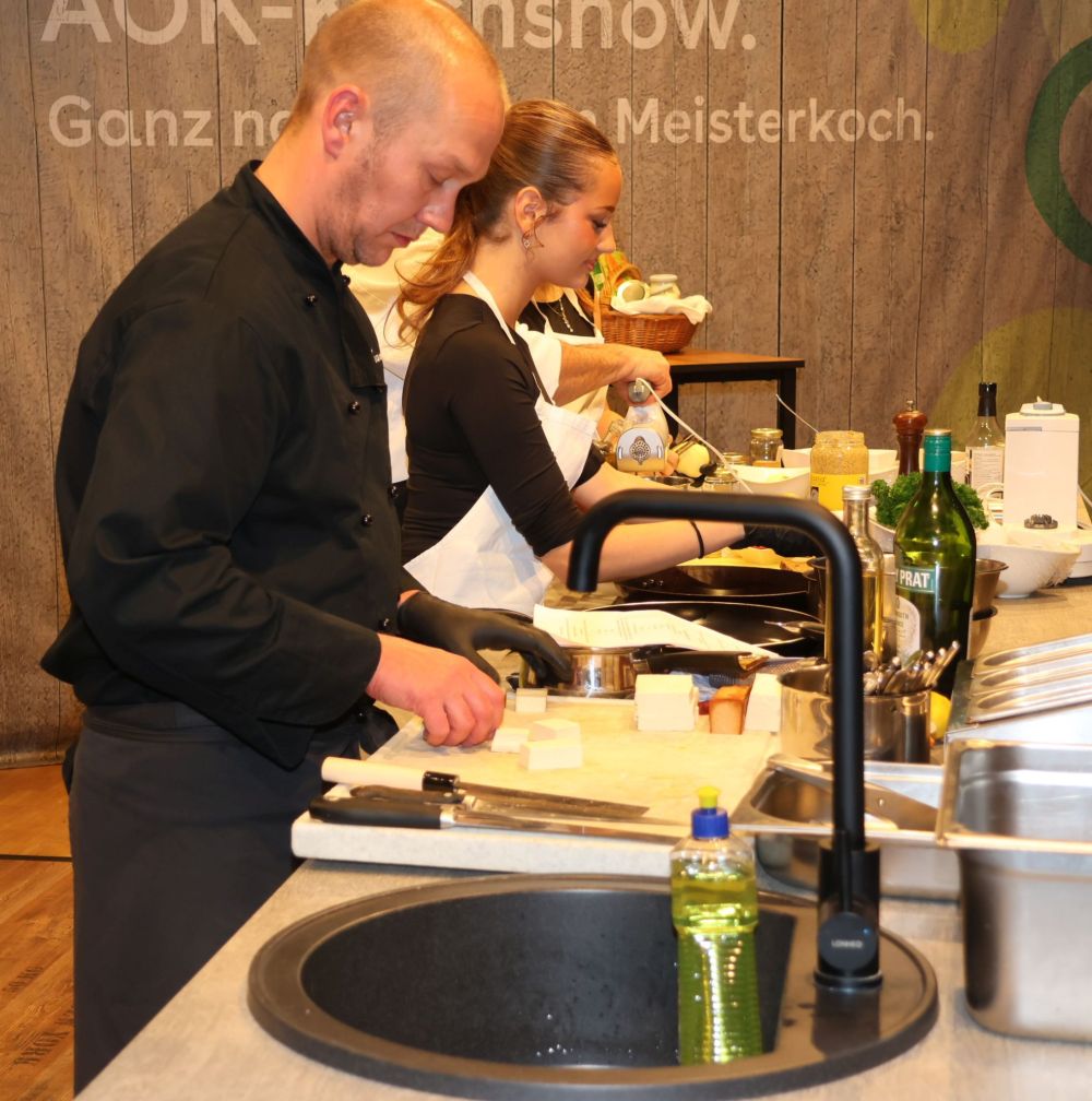 AOK Kochshow mit HWS, Prinz Carl, Johannes Volk und Bürgermeister Roland Burger