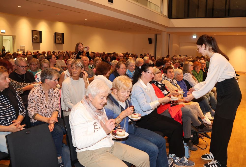 AOK Kochshow mit HWS, Prinz Carl, Johannes Volk und Bürgermeister Roland Burger