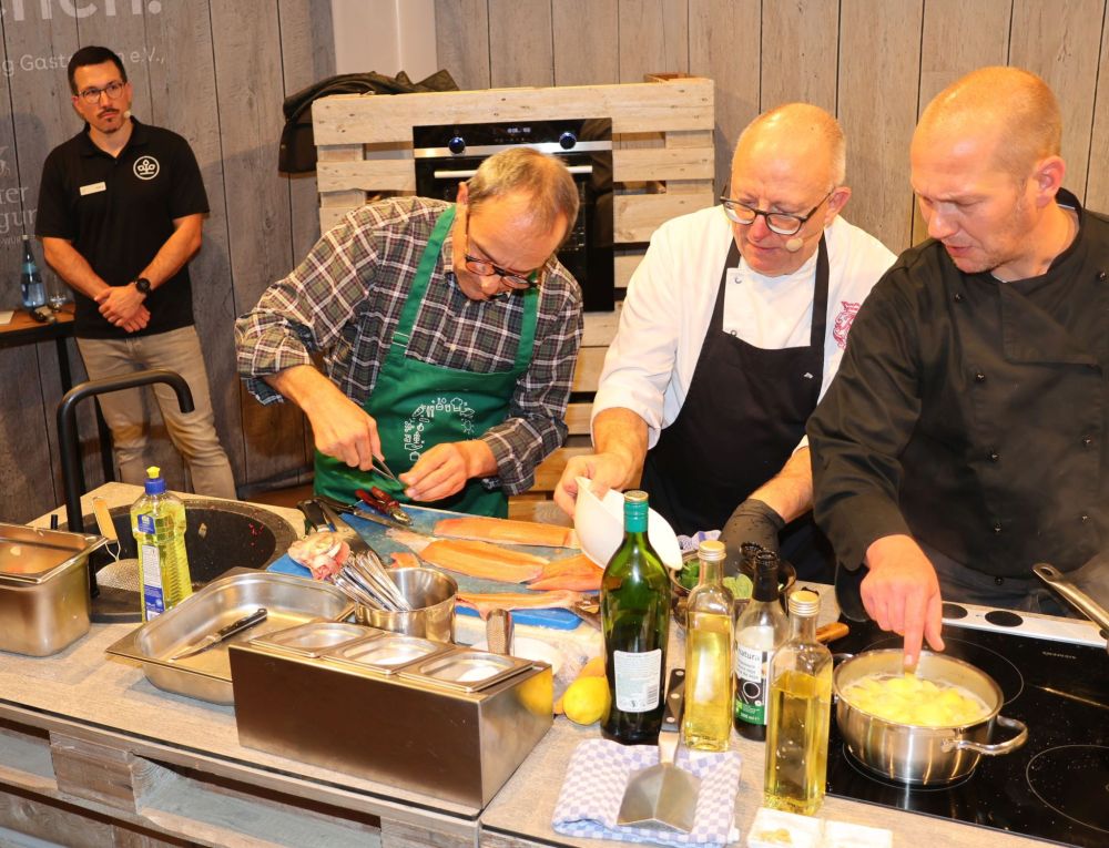 AOK Kochshow mit HWS, Prinz Carl, Johannes Volk und Bürgermeister Roland Burger